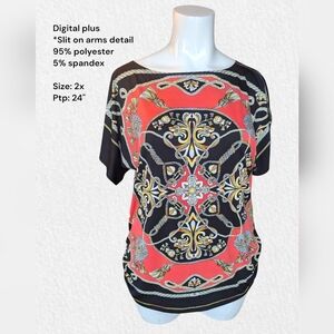 #56 Digital plus Chain print top